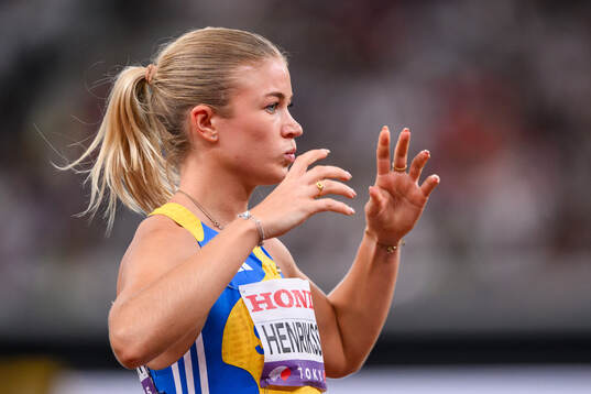 Julia Henriksson of Sweden