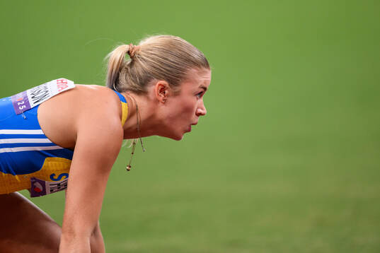Julia Henriksson of Sweden