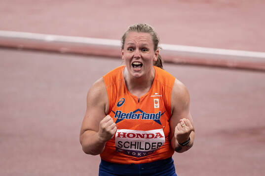 Jessica Schilder of the Netherlands celebrates