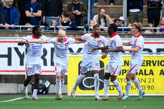 Degerfors Marcus Rafferty jublar
