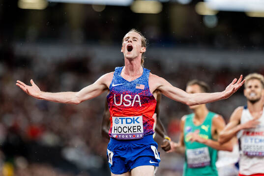 Cole Hocker of USA celebrates winning men's 5000 meters