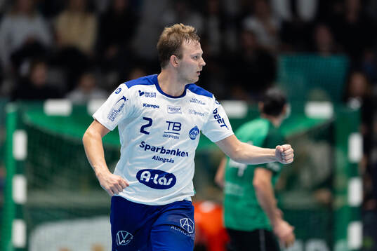 Alingsås Petter Donaldson jublar