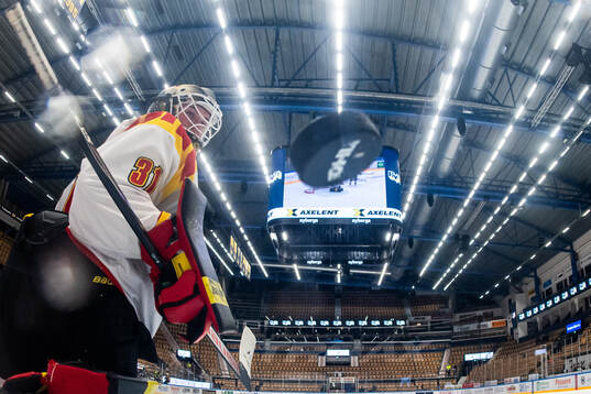 Bläddra bland fler bilder av Ishockey, SDHL, HV71 - Brynäs