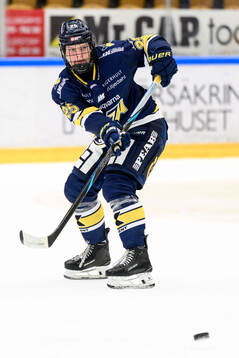 HV71s Alva Johansson