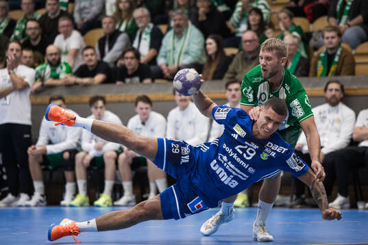Ystad IFs Liam Hultberg och Hammarbys Oliver Wigmark