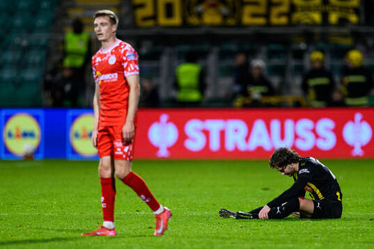 Adam Lundkvist of Häcken looks dejected