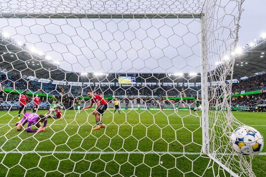 GAIS Rasmus Niklasson Petrovic gör 1-0 och IFK