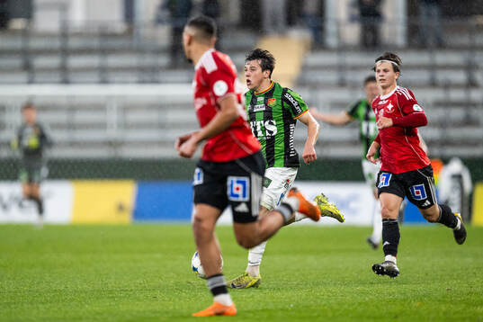 GAIS Matteo de Brienne och IFK Norrköpings Axel Brönner