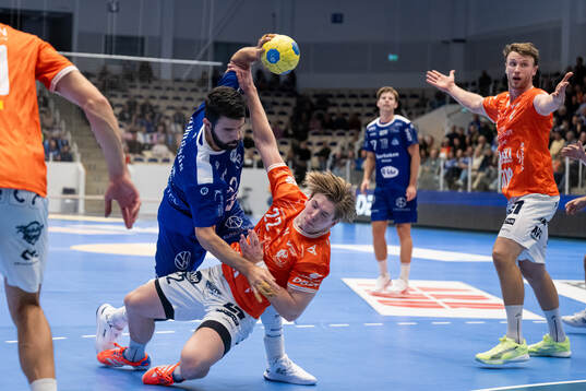 Alingsås Gzim Salihi och IFK Kristianstads Einar