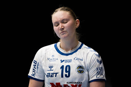 Aranäs Alva Persson deppar