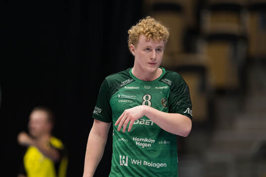 Önnereds Joel Pedersén Lindberg deppar