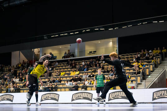 Sävehofs Sebastian Durlanu och Önnereds Max Dahlén