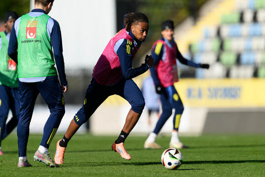 Jonah Kusi-Asare of the Swedish under-21 national football
