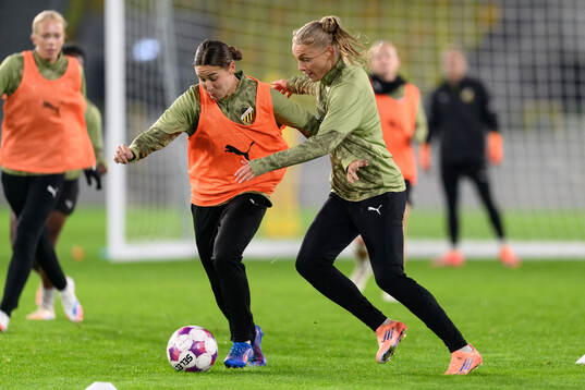 Tabby Tindell and Stine Sandbech