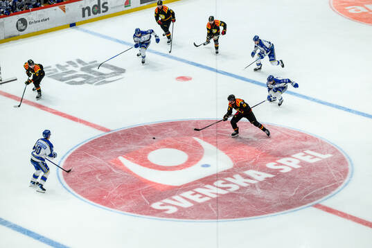 Brynäs Johannes Kinnvall och Leksands Oskar Lang