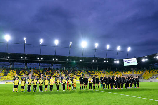 Players of Häcken and of Katowice
