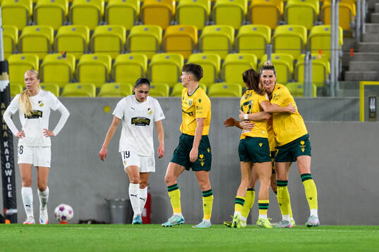 Dzesika Jaszek of Katowice celebrates
