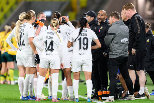 Head coach Mak Lind of Häcken