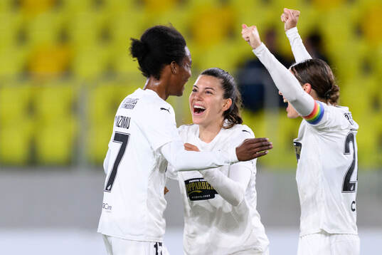 Bläddra bland fler bilder av Football, UEFA Women's Europa Cup, Katowice - Häcken