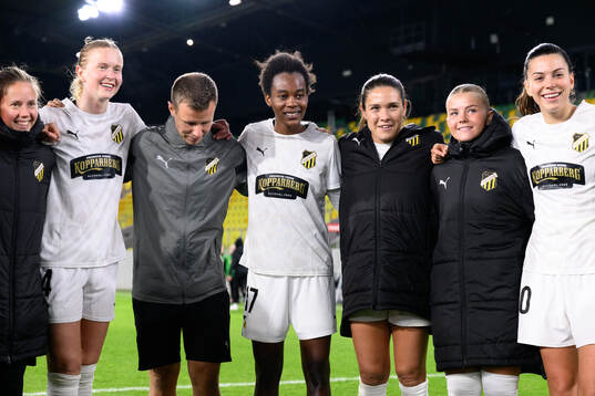 Emma Östlund, Faith Chinzimu, Mary Caroline Wickenheiser,