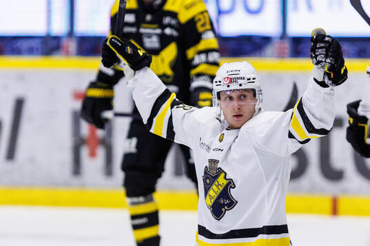 AIKs Oskar Magnusson jublar