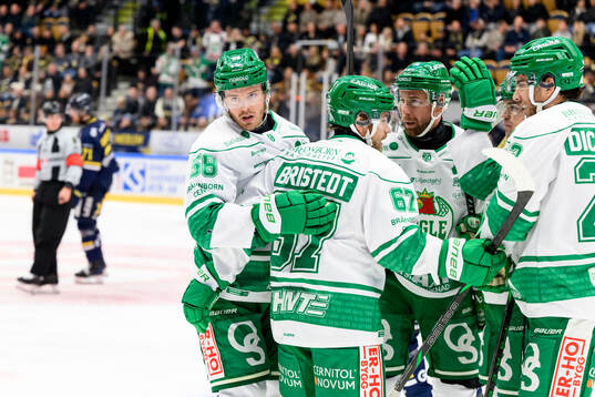 Rögles Filip Johansson jublar