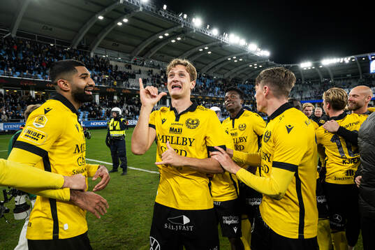 Mjällbys Ludvig Tidstrand jublar