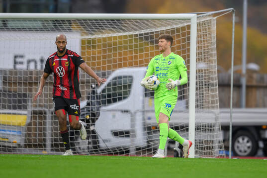 Östersunds Jabir Abdihakim Ali och Oddevolds målvakt