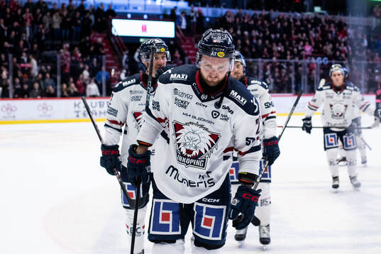 Linköpings Robin Kovacs deppar