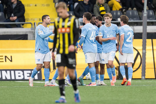 Malmö FFs Hugo Bolin jublar