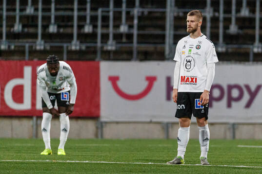 Örebros Joseph Baffoe och Hampus Söderström deppar