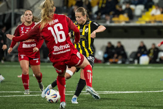 Häckens Anna Anvegård gör 4-0