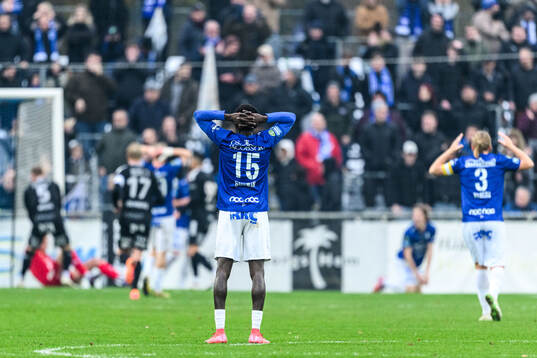 Trelleborgs Emmanuel Godwin deppar