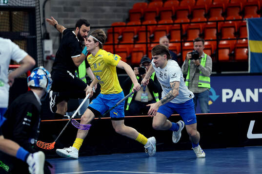 Sakarias Ulriksson of Sweden and Eemeli Akola of Finland