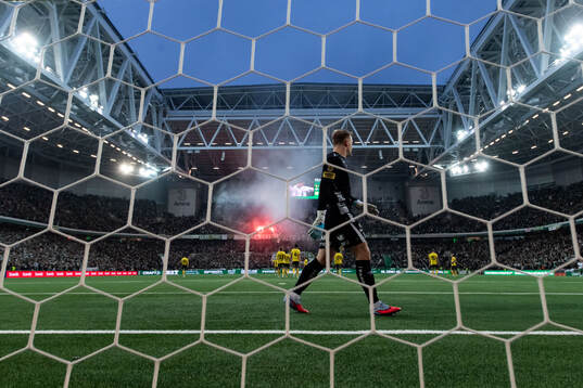 Elfsborgs målvakt Isak Pettersson deppar