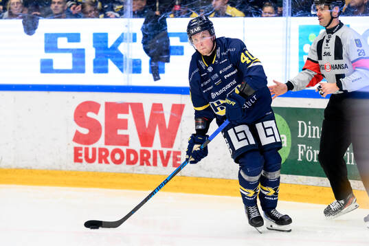 HV71s Oskar Stål-Lyrenäs