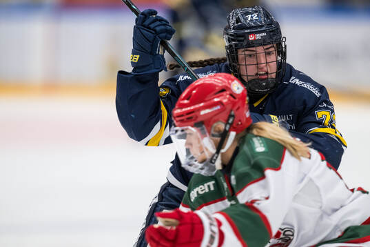 HV71s Rachel Weiss