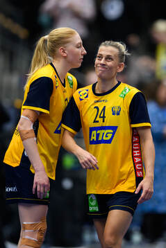 Tyra Axnér and Nathalie Hagman of Sweden look dejected