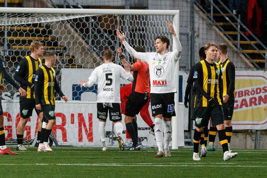 Örebros John Stenberg reagerar