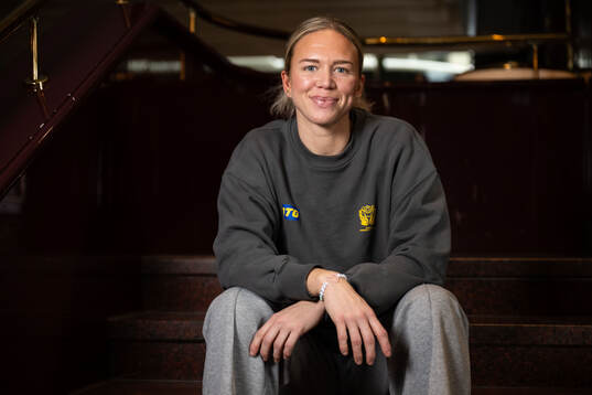 Jenny Carlson of Sweden of the Swedish women's national