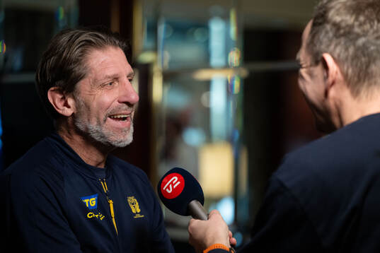 Head coach Tomas Axnér of the Swedish women's national