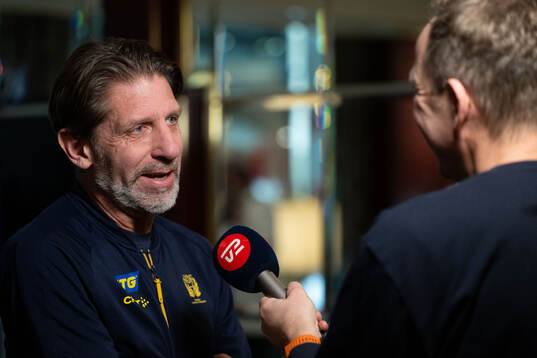 Head coach Tomas Axnér of the Swedish women's national
