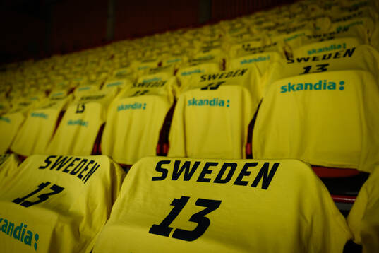T-shirts with the number 13
