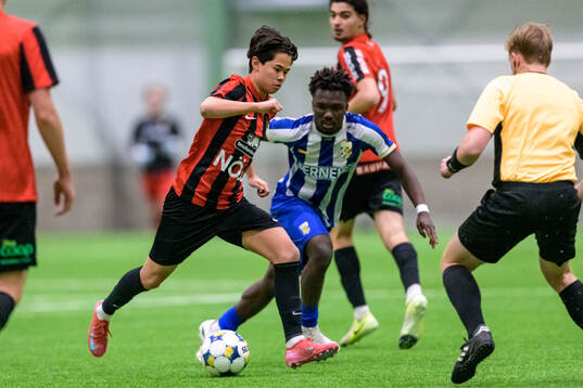 Brommapojkarnas Valter Bexelius och IFK Göteborgs Manassé