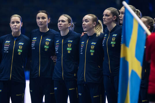 Linn Hansson, Olivia Löfqvist, Jenny Carlson, Vilma