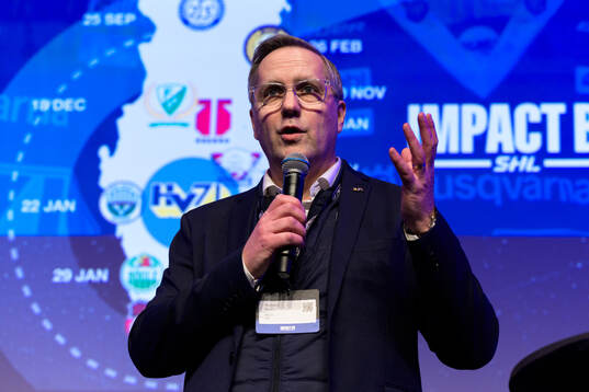 Richard Nylin, klubbdirektör och kommersiell chef HV71