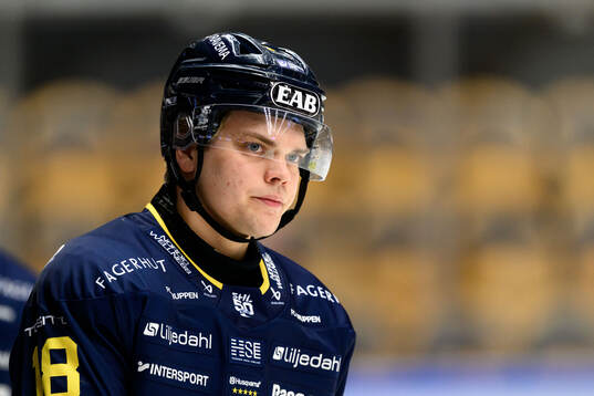 HV71s Oscar Davidsson