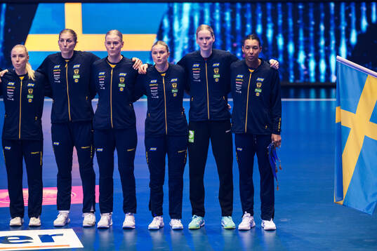 Mathilda Lundström, Linn Blohm, Nina Koppang, Clara Lerby,