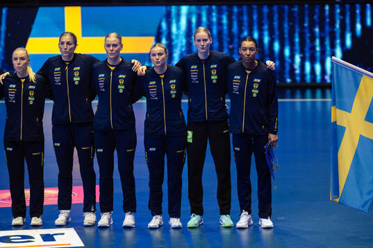 Mathilda Lundström, Linn Blohm, Nina Koppang, Clara Lerby,
