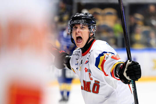 Bläddra bland fler bilder av Ishockey, SHL, HV71 - Malmö Redhawks